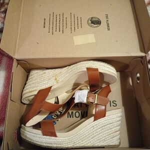 Kenneth Cole Tan Wedge Sandals